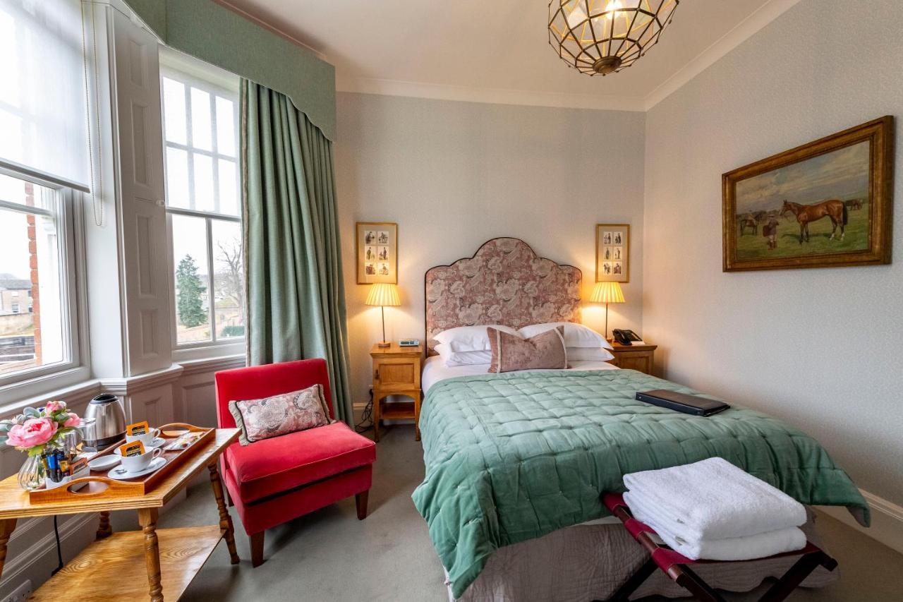 The Jockey Club Rooms Newmarket  Eksteriør bilde